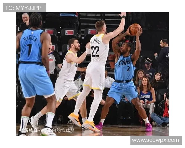 快船主场逆转迈阿密碾压逆袭保持全胜